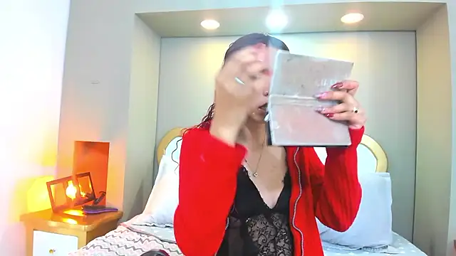 AteneaGreyy online show from 01.08.26