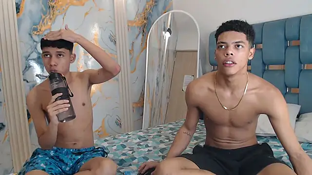 PRETTY FEM online show from 04.13.26