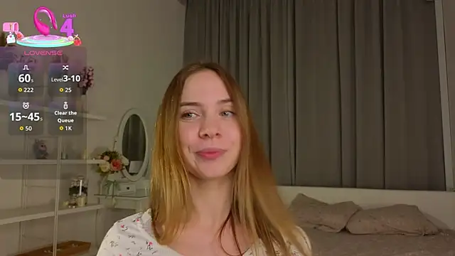 Snapshot of CarollSmithh chatting on 10.09.25 CarollSmithh online show from 10.09.25