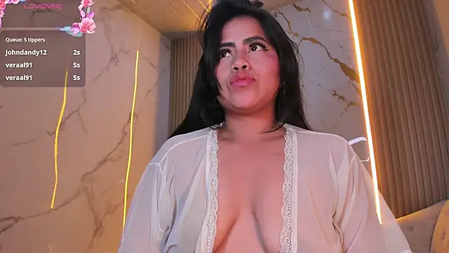 Victoria b  online show from 09.24.25