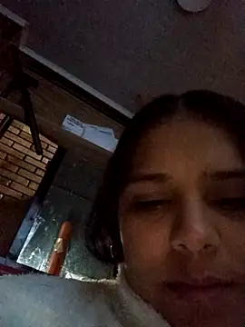 lizz tay online show from 10.27.25
