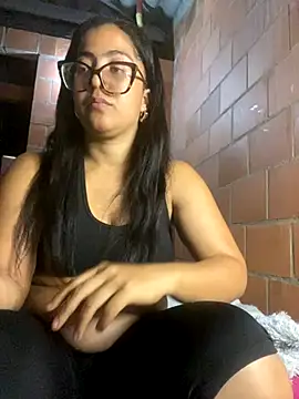 Jessyivonne online show from 09.19.25