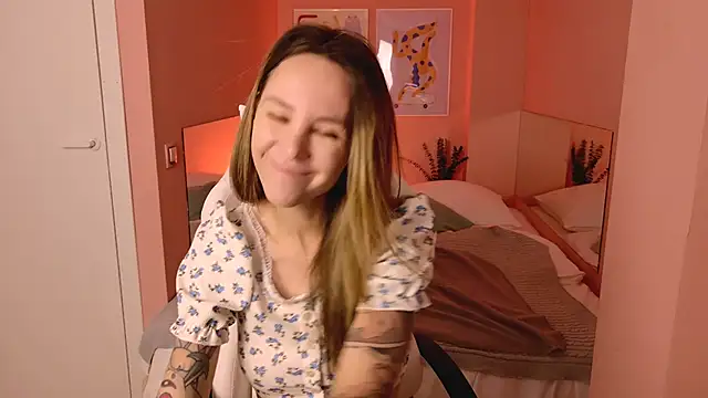 MiaGraham1 online show from 01.09.26