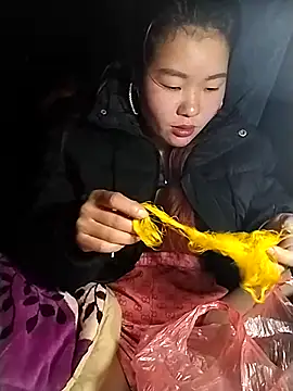 Snapshot of lylylove chatting on 01.16.26 lylylove online show from 01.16.26