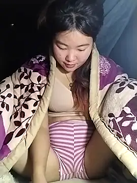 Snapshot of lylylove chatting on 02.10.26 lylylove online show from 02.10.26