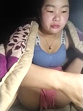 Snapshot of lylylove chatting on 02.22.26 lylylove online show from 02.22.26