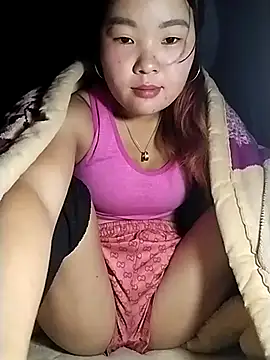 Snapshot of lylylove chatting on 02.25.26 lylylove online show from 02.25.26