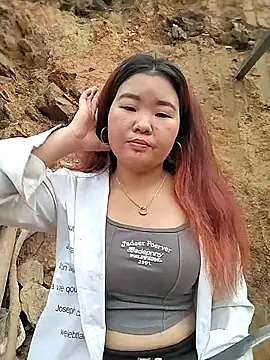 Snapshot of lylylove chatting on 03.27.26 lylylove online show from 03.27.26