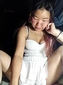 Snapshot of lylylove chatting on 04.04.26 lylylove online show from 04.04.26