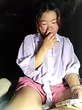 Snapshot of lylylove chatting on 04.07.26 lylylove online show from 04.07.26