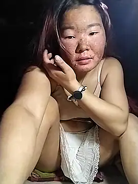 Snapshot of lylylove chatting on 04.14.26 lylylove online show from 04.14.26