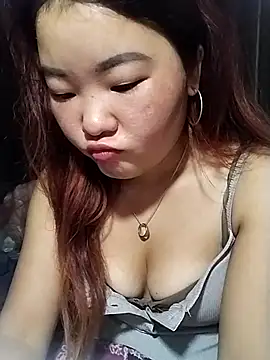 lylylove online show from 05.17.26