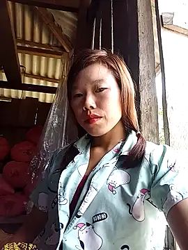 Ngocmi909 online show from 10.21.25