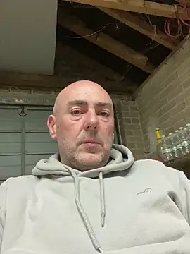 Snapshot of Richmcgee chatting on 03.17.26 Richmcgee online show from 03.17.26