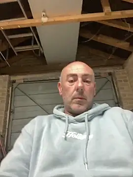 Snapshot of Richmcgee chatting on 04.10.26 Richmcgee online show from 04.10.26