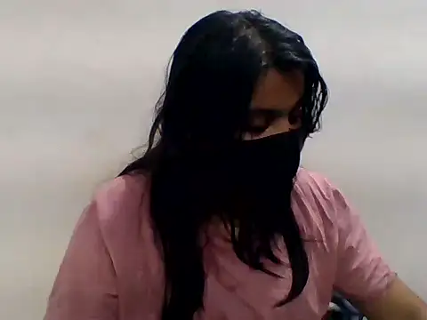 Snapshot of Vaani_Singha chatting on 04.08.26 Vaani Singha online show from 04.08.26