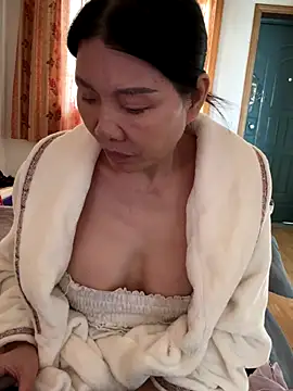 xiiuuff18 online show from 11.20.25