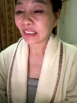 xiiuuff18 online show from 01.12.26