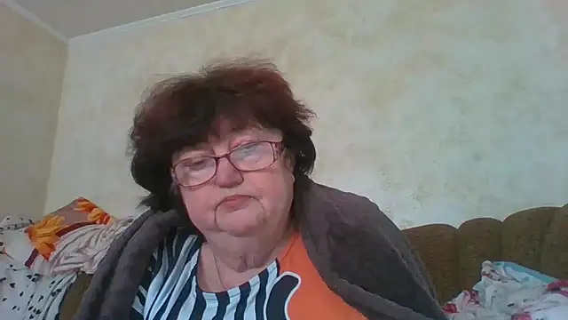 MilaSky5303 online show from 10.15.25