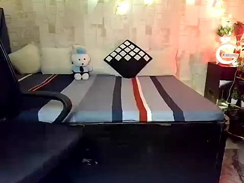 Snapshot of fairy_princess chatting on 10.05.25 fairy princess online show from 10.05.25