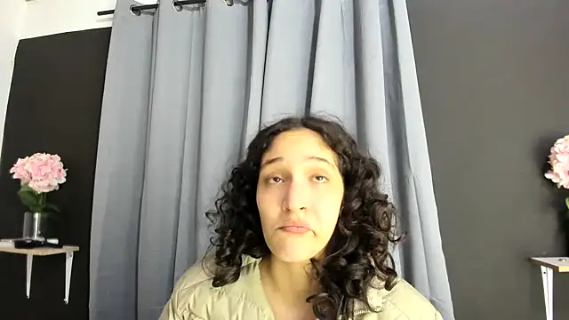 TeensNews18 online show from 11.14.25