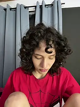 TeensNews18 online show from 04.18.26