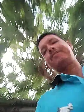 colombiano198720 online show from 09.18.25