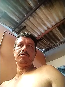 colombiano198720 online show from 10.23.25