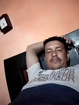 colombiano198720 online show from 12.02.25