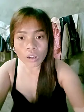 Maymay0033 online show from 10.19.25