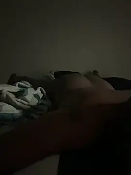 Snapshot of momoney212 chatting on 02.12.26 momoney212 online show from 02.12.26