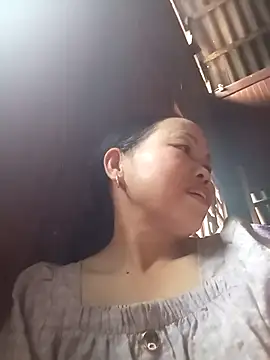  YooY  online show from 10.05.25