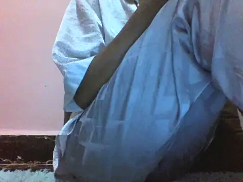 Moongodessy online show from 12.15.25