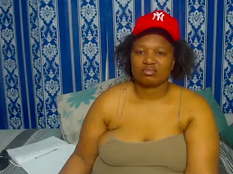 JUICEYLIPS333 online show from 11.07.25