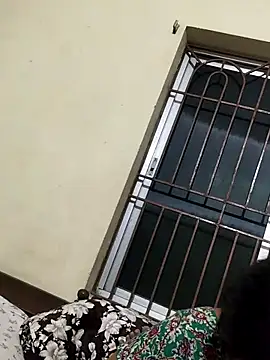 Snapshot of humtum2254 chatting on 11.23.25 humtum2254 online show from 11.23.25