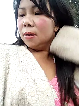 Snapshot of lusy-00 chatting on 01.18.26 lusy-00 online show from 01.18.26