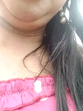 Snapshot of lusy-00 chatting on 03.16.26 lusy-00 online show from 03.16.26