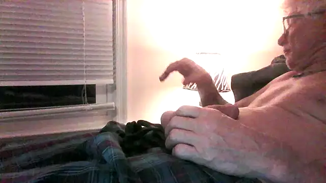 Snapshot of marcie2963 chatting on 10.09.25 marcie2963 online show from 10.09.25