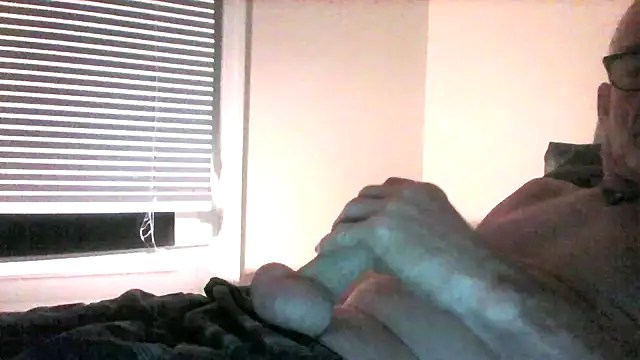 Snapshot of marcie2963 chatting on 10.14.25 marcie2963 online show from 10.14.25