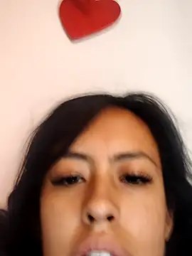 Queen Ashly online show from 02.15.26