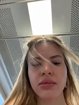 SMELLSEX online show from 09.11.25