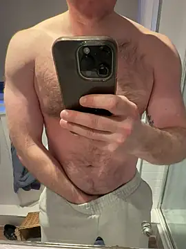 Manchestermuscles1988 online show from 04.11.26