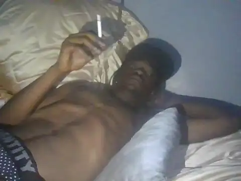 Snapshot of Nykho17 chatting on 10.01.25 Nykho17 online show from 10.01.25