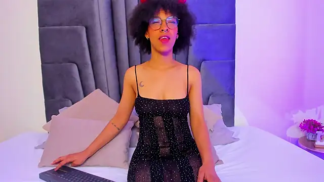 sophie rojas online show from 10.31.25