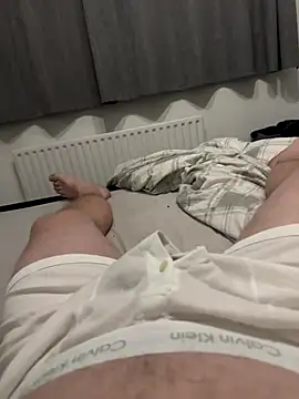 Charlie919111 online show from 10.10.25