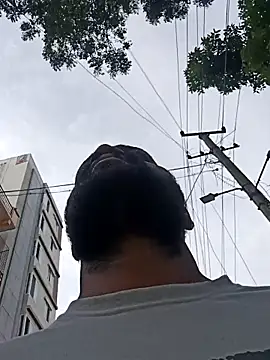 king godgm online show from 10.13.25