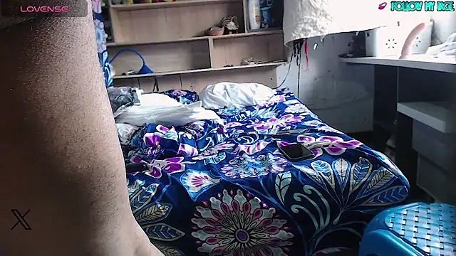 luisafe2025 online show from 10.16.25