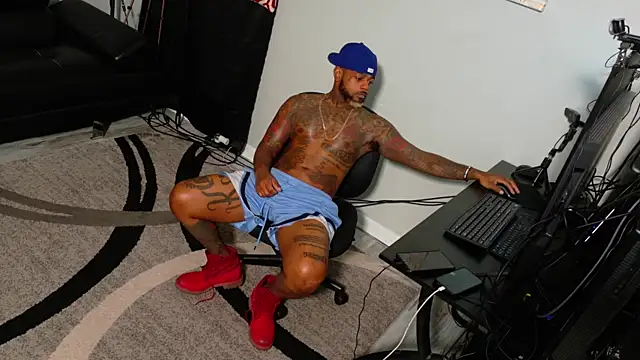 SLANGONDEMHOES online show from 11.12.25