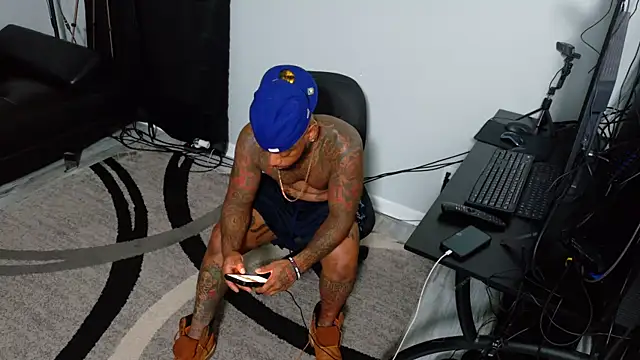 SLANGONDEMHOES online show from 11.13.25