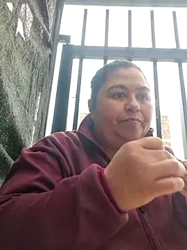 curvy diva  online show from 09.30.25